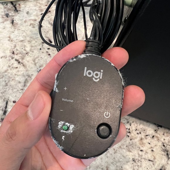 Logitech Computer Speaker with Subwoofer - Picture 3 of 5